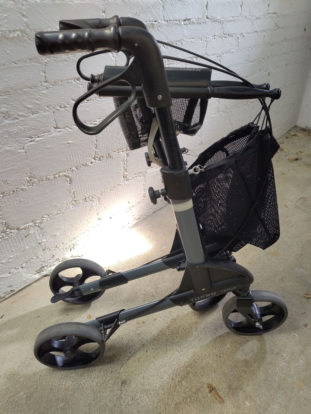 Aides à la marche: Topro Troja Rollator – D'occasion à Schaffhausen par chr_2rw5 3