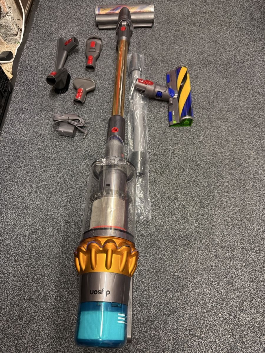 Dyson Aspirapolveri & Accessori: Dyson v15 Detect absolute  – Usato da Landquart venduto da Nnf007 1