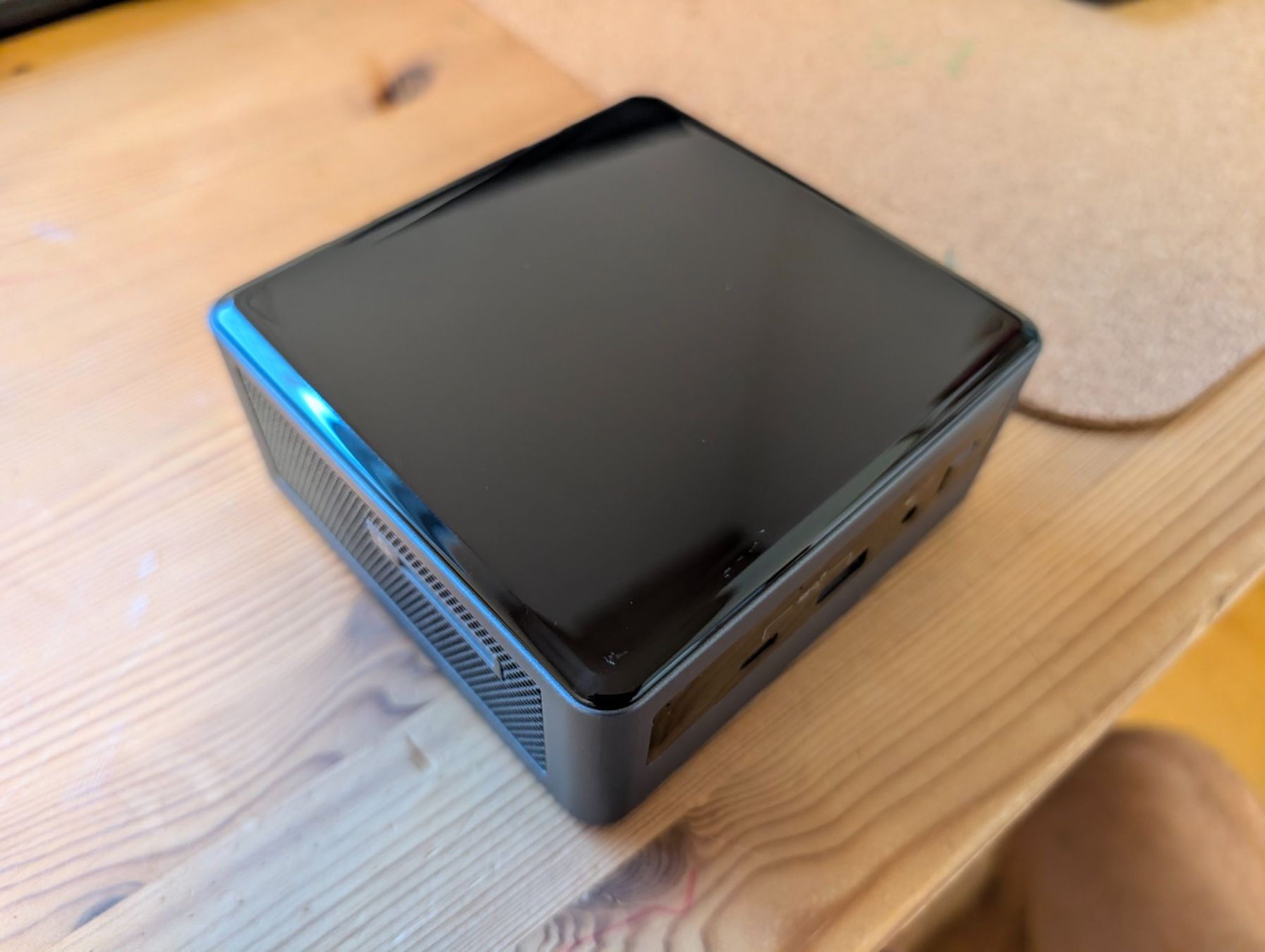 Intel PC: Intel NUC Mini PC kompakter Computer gebrauchter Zustand – Usato da Sarmenstorf venduto da Fasi