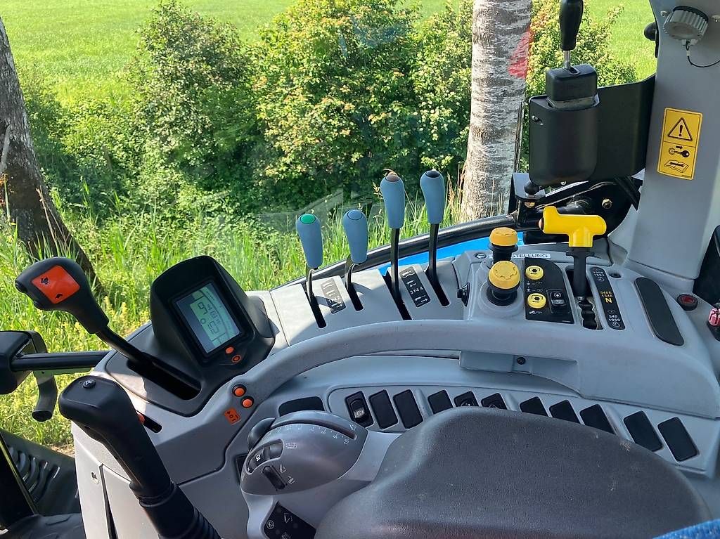 New Holland Traktoren: New Holland T6.175 EC, 6 Zylinder – Gebraucht aus Uznach von TopCom02 2