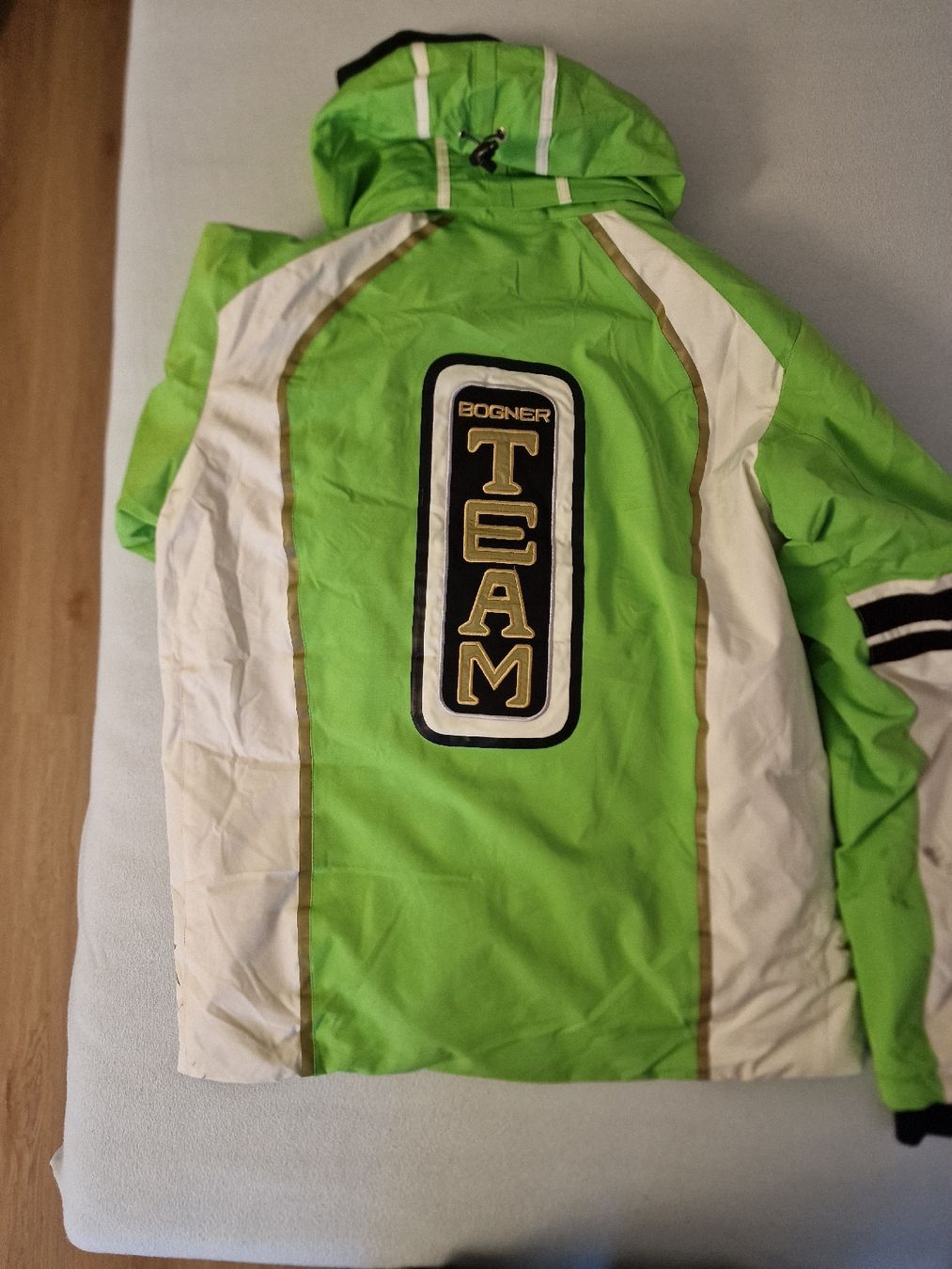 Giacche: WINTERJACKE  -  SKIJACKE – Usato da Wil SG venduto da aerofire 2