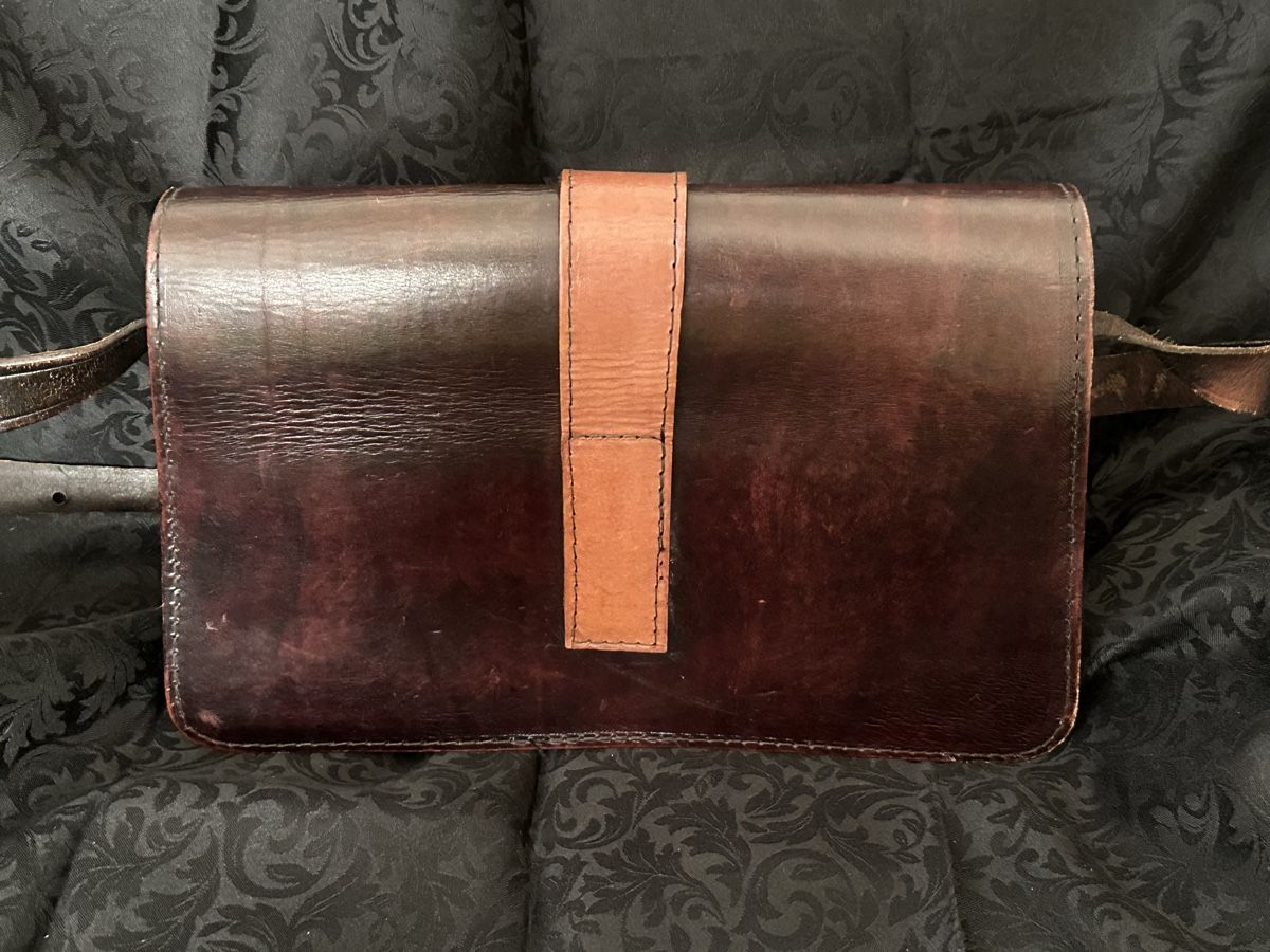 Taschen für Damen: Handgemachte Tasche aus Hartleder – Gebraucht aus Bern von Maria003 3