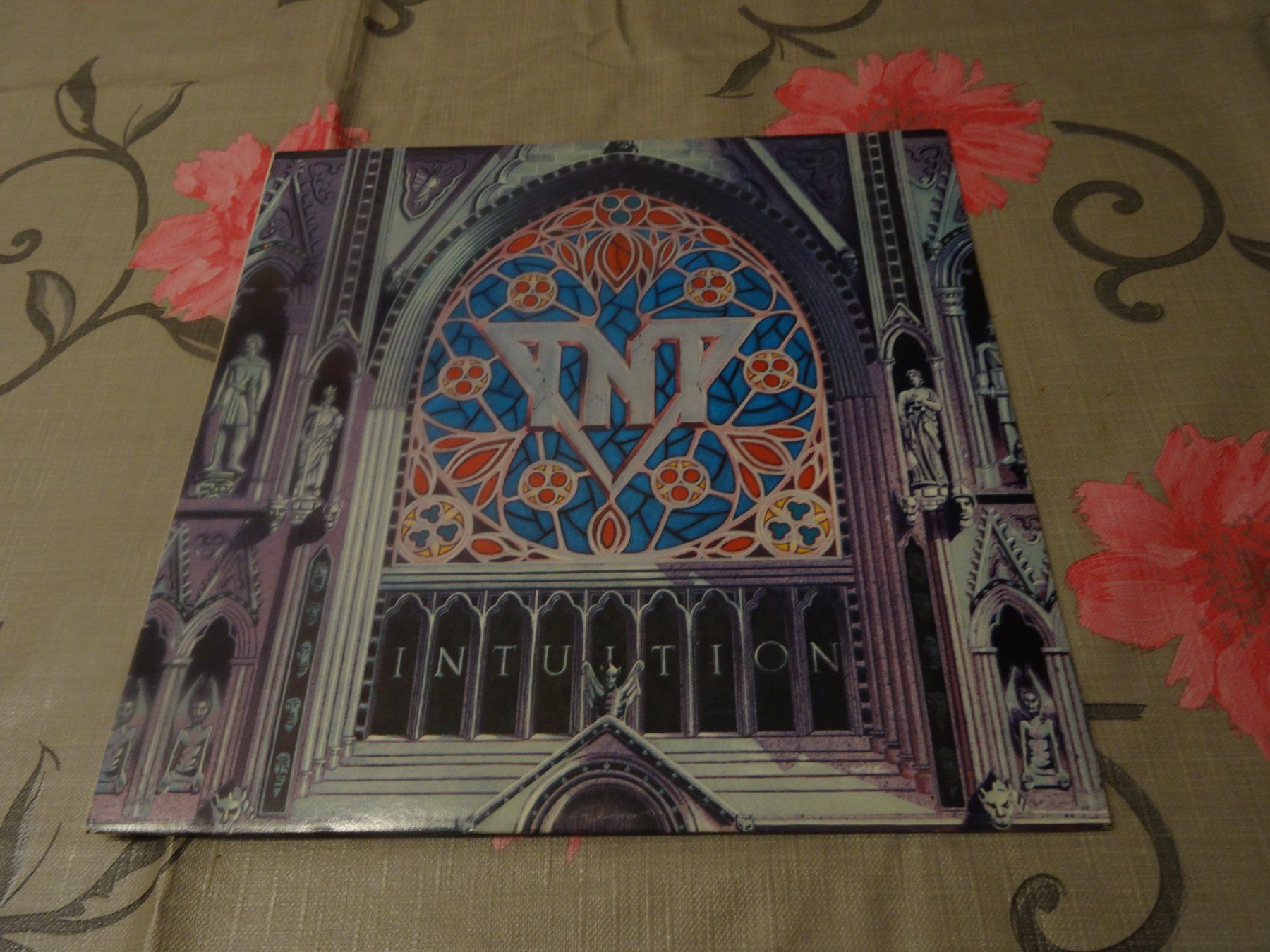 Vinyles: Tnt -  Intuition LP – D'occasion à Olten par Disc-Ausverkauf