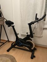 Schwarzer Heimtrainer Rebel Active, in sehr gutem Zustand