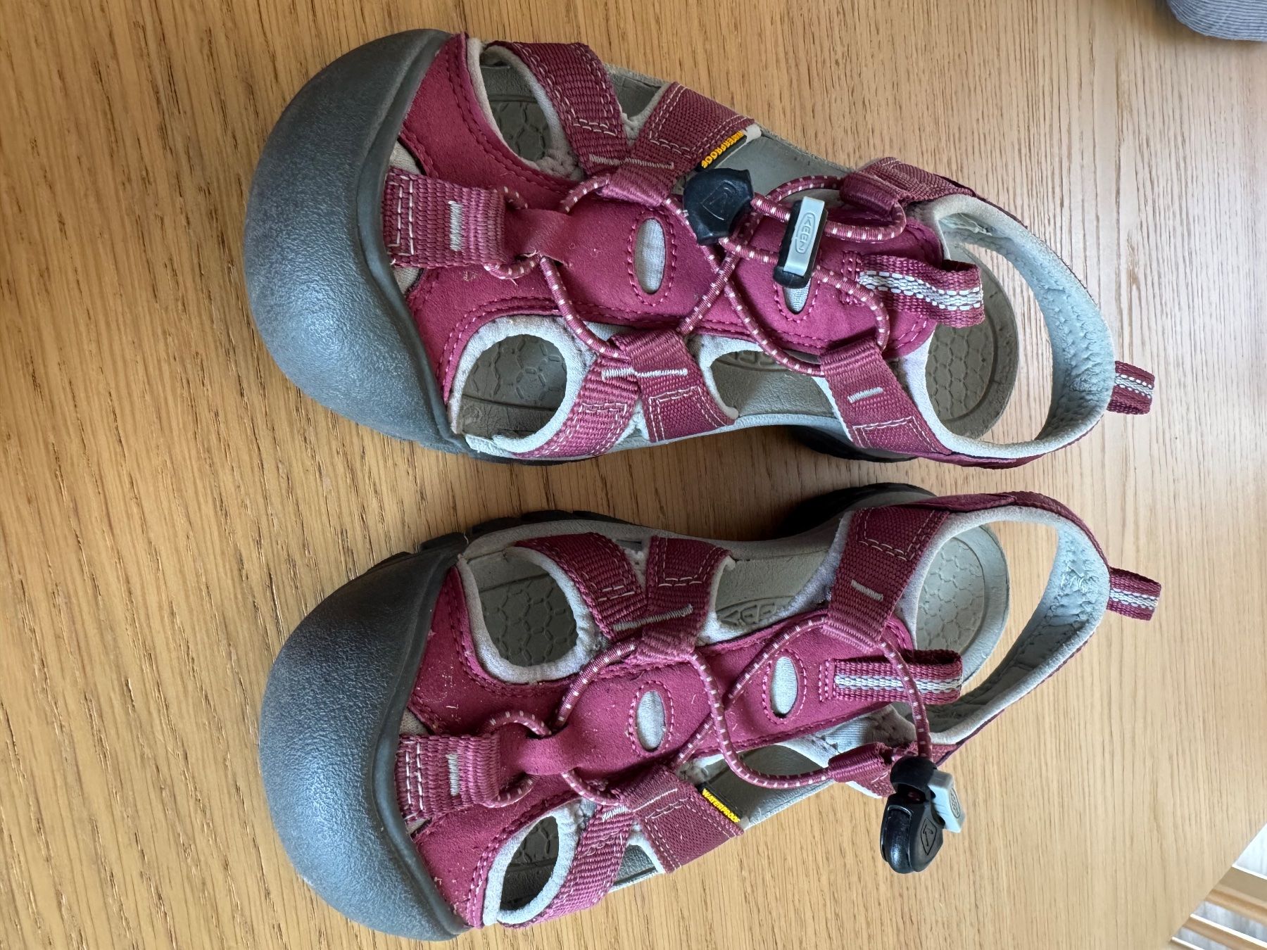Keen Damenschuhe: Keen Sandalen – Gebraucht aus Nottwil von taucherin