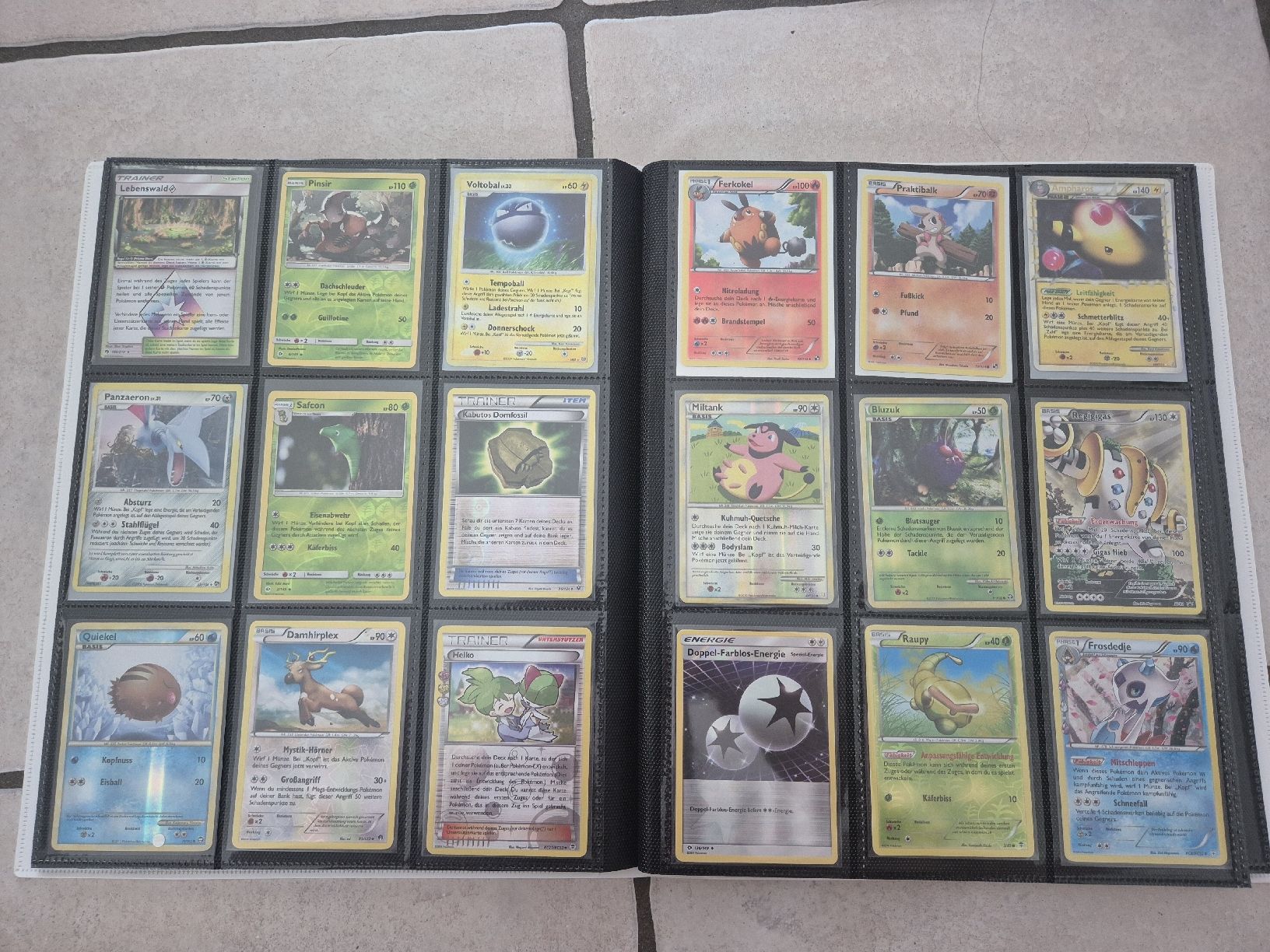 Pokémon Cartes à collectionner: Pokemonbinder mit älteren Reverse Holos und Holos  – D'occasion à Oberrieden par ste_gsf8 5