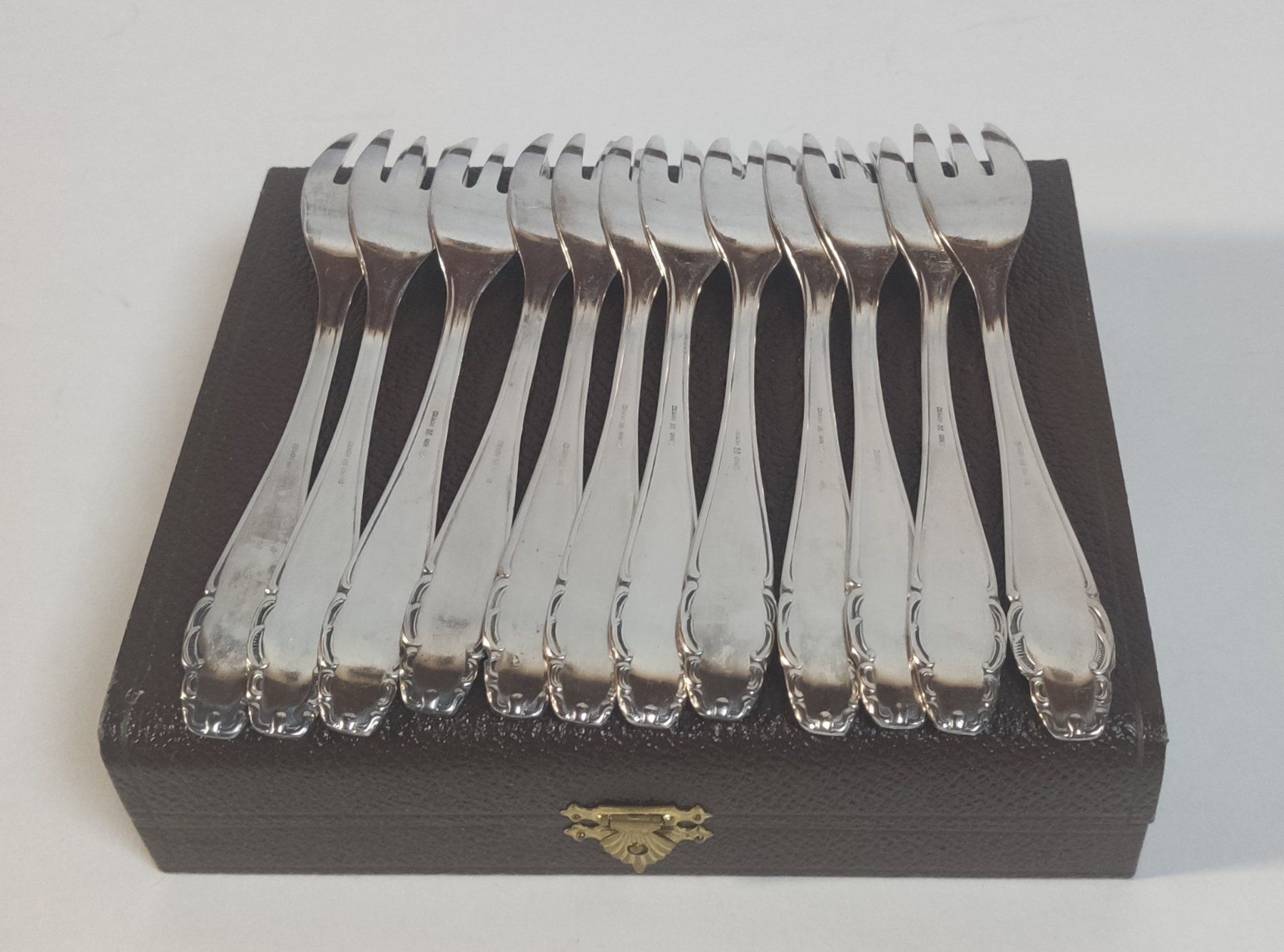 Set di posate: 12X, 100/20 Silber, Wirths-Stempel. – Nuovo e nell'imballaggio originale da Lamboing venduto da Qtrica 2