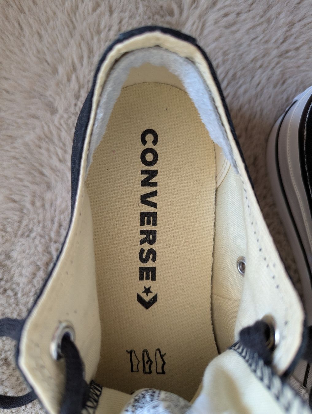 Converse Scarpe da donna: converse 36.5 – Nuovo (secondo la descrizione) da Montreux venduto da dem_gyt9 5