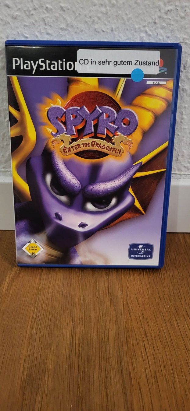 Sony Giochi: PS 2 - Spyro Enter the Dragonfly – Usato da Münsingen venduto da DigitaleSpielecke