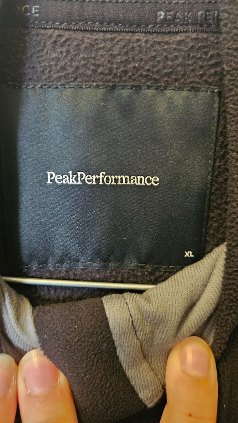 Peak Performance Maglioni & Felpe: Pile nero PeakPerformance tg.XL – Usato da Melano venduto da H-Sara 2