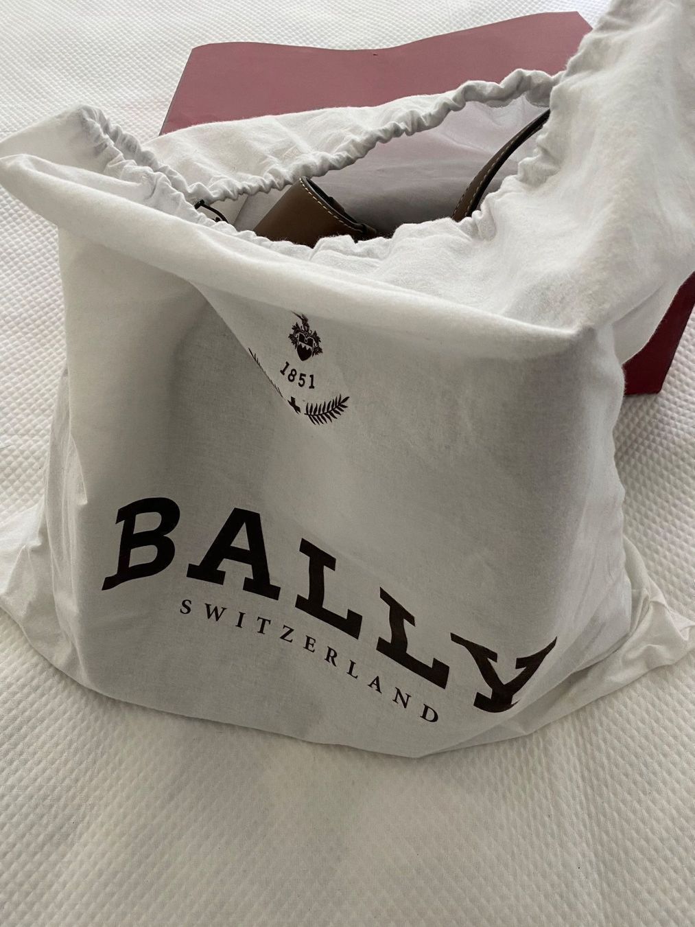 Bally Sacs: Bally Monogramme Tote neu – Neuf avec emballage d'origine à Bern par schnupka 2