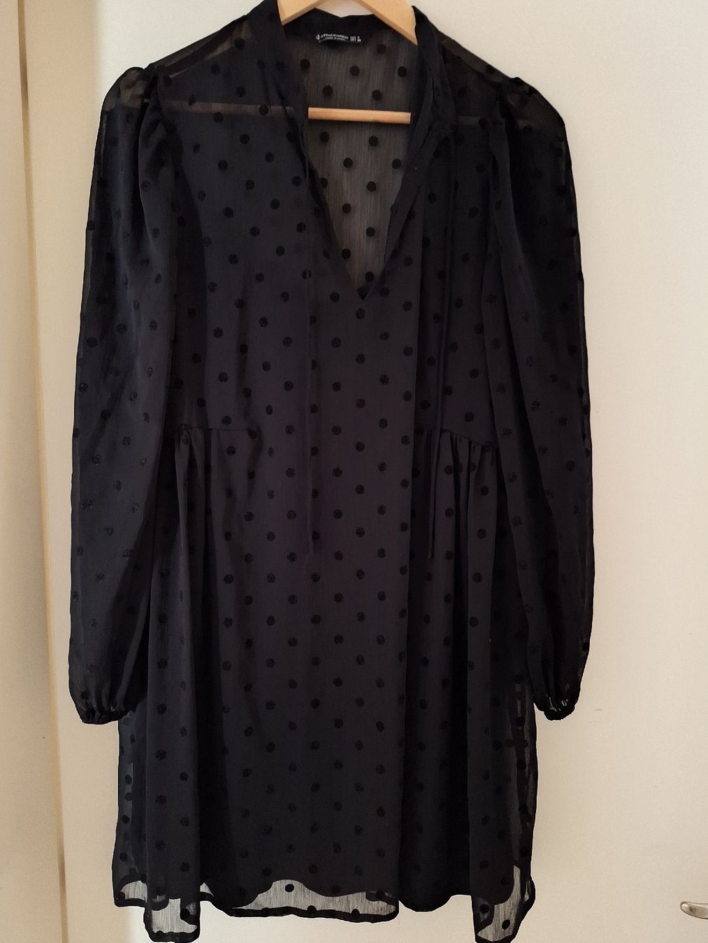 Kleider: Robe – Gebraucht aus Fribourg von car_6vvs 1