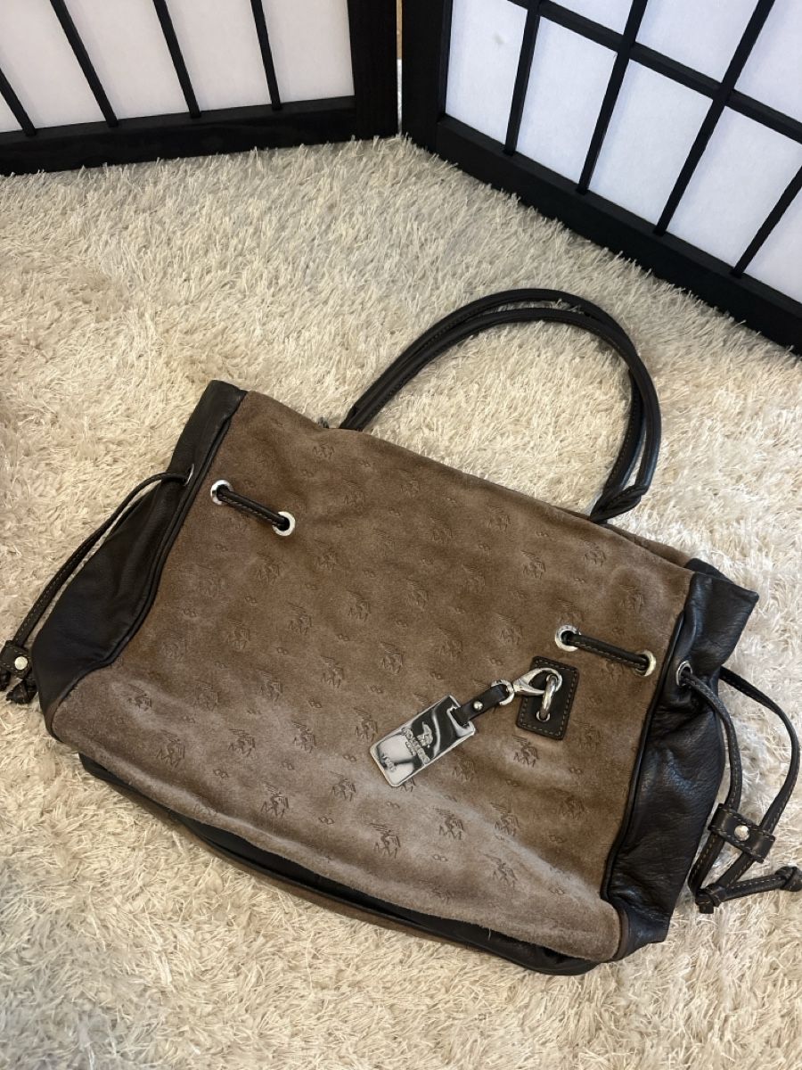 Maison Mollerus Taschen für Damen: Maison Mollerus Wildleder Handtasche – Gebraucht aus Uitikon Waldegg von Amour_Zurich