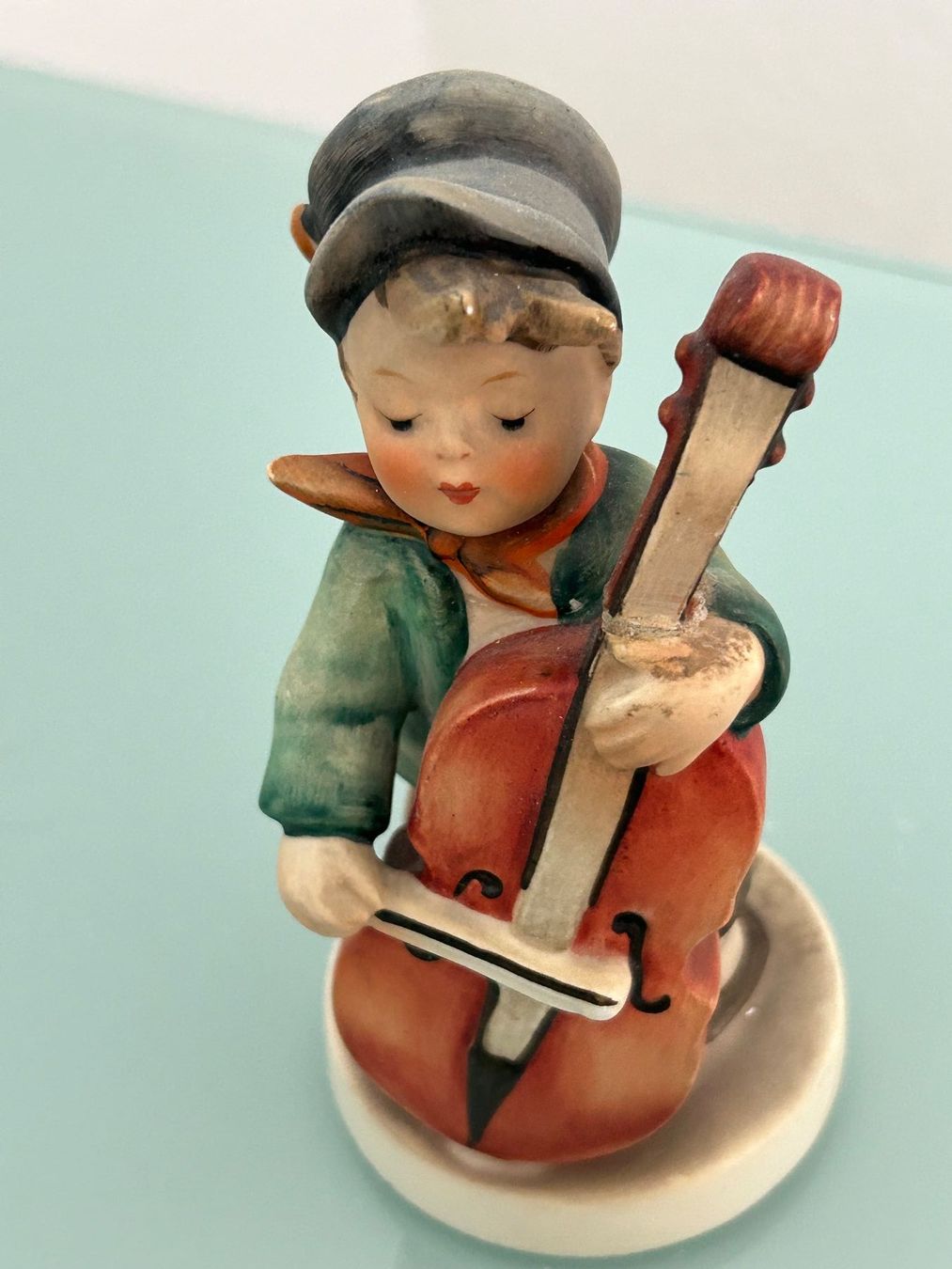 Hummel Statuette: Hummelfigur Junge mit Cello – Difettoso da Eschenz venduto da glaro14