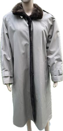 Elegant trech coat Suédois. Taille S/M