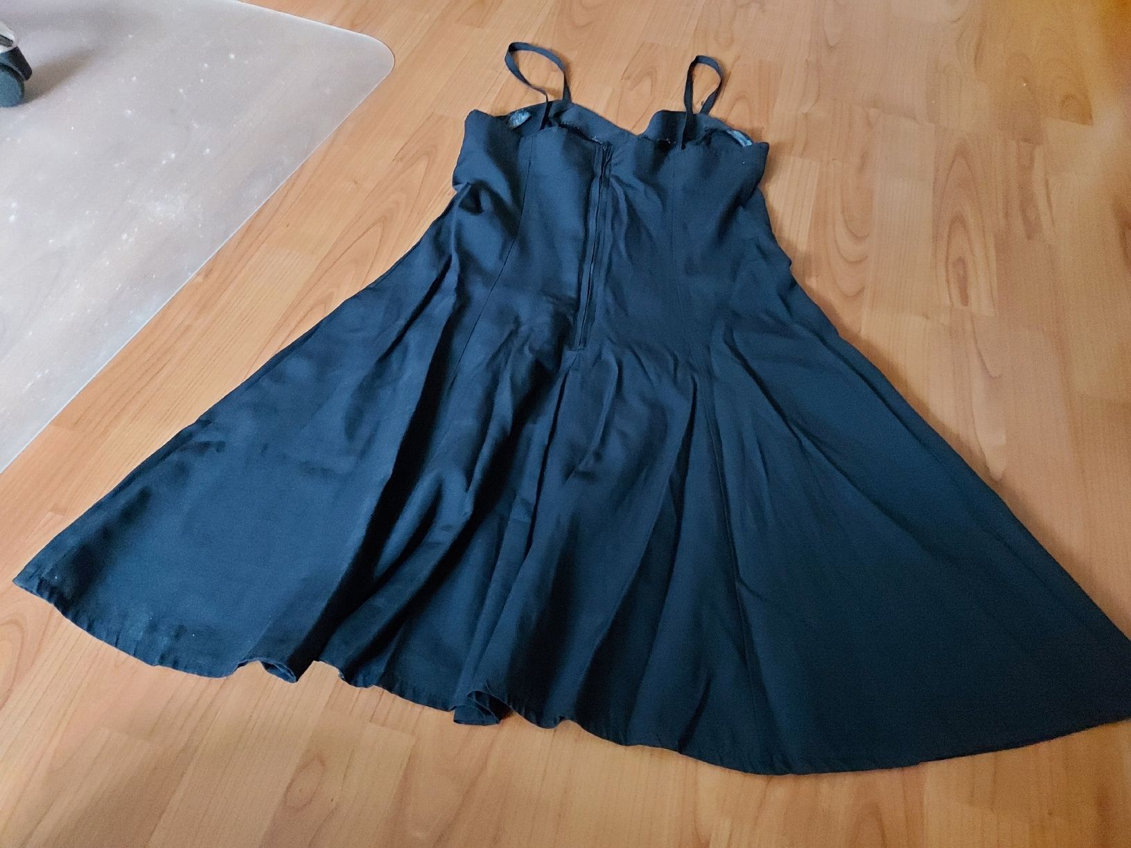 Vestiti: Robe 36 – Usato da VUADENS venduto da momy 1