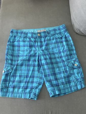 Coole karierte Cargo Shorts von Clockhouse, Grösse 38
