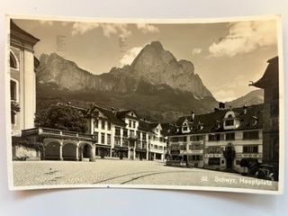 Cartes postales: Schwyz Hauptplatz – D'occasion à Sargans par nicsam1815