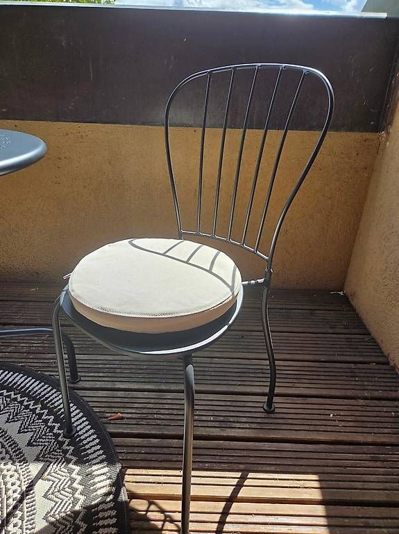 Ikea Set di tavolo e panche: Balkonmöbel Set / IKEA LÄCKÖ – Usato da Birsfelden venduto da Meidam 1