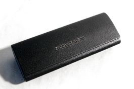 Schönes, kaum gebrauchtes BURBERRY - Brillen - Etuie, 2012