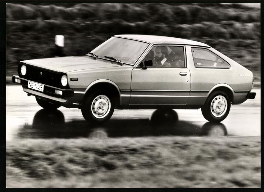 Fotografie & Manifesti: Fotografie Auto Datsun Cherry, Kfz-Kennz – Usato da Berlin venduto da bartko-reher