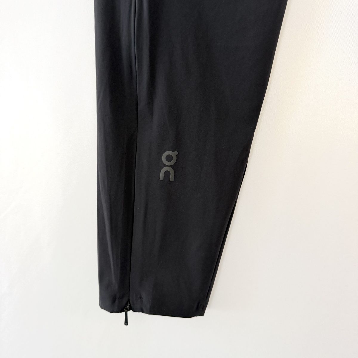 Pantalons: ON New Lightweight Pants – Neuf (Voir description) à Freienbach par Avviivva_Shop 6