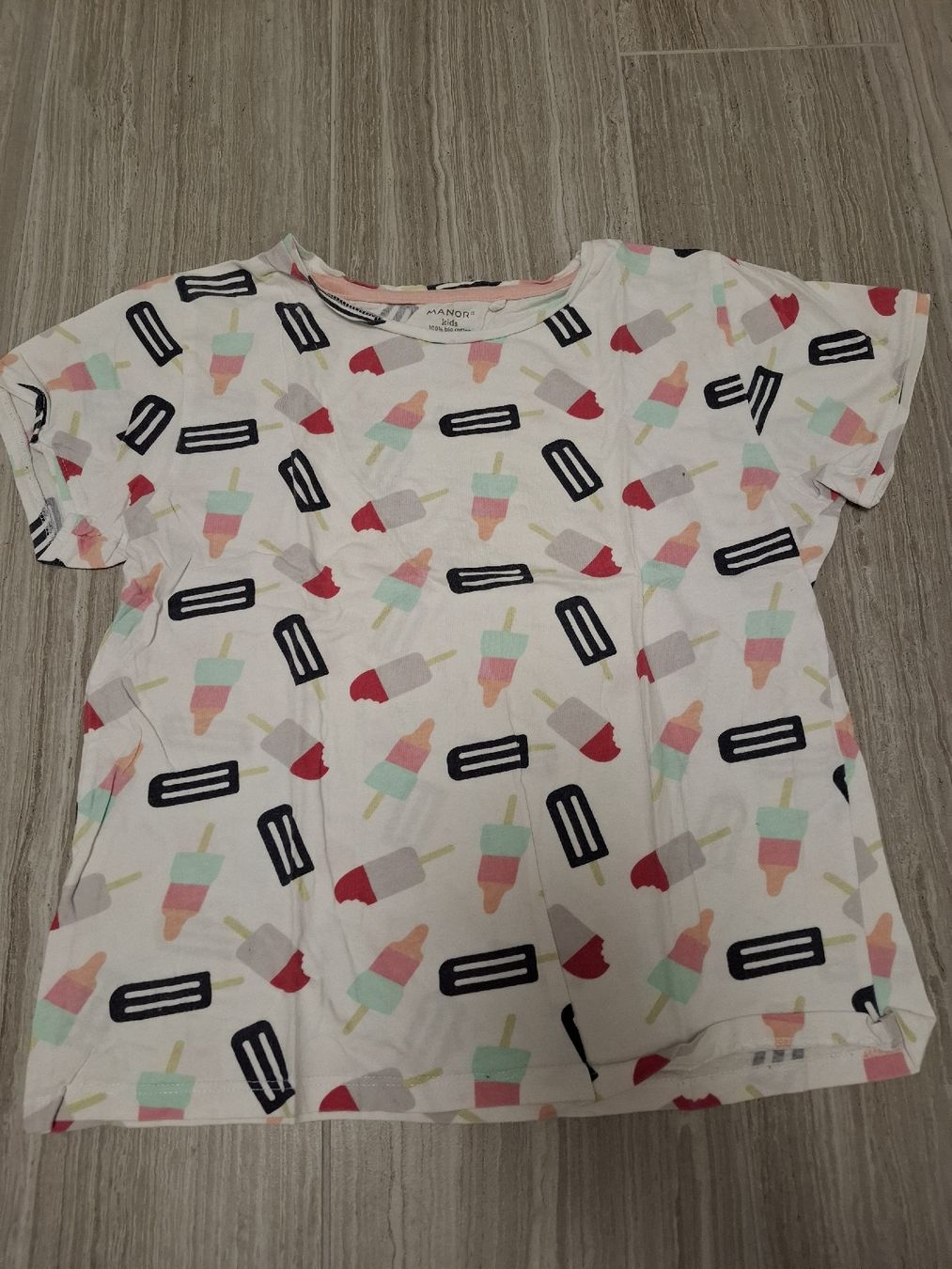 Camicette, T-shirt & Top: t-shirt glaces taille 146-152 – Usato da Ecublens FR venduto da ame_y8tq