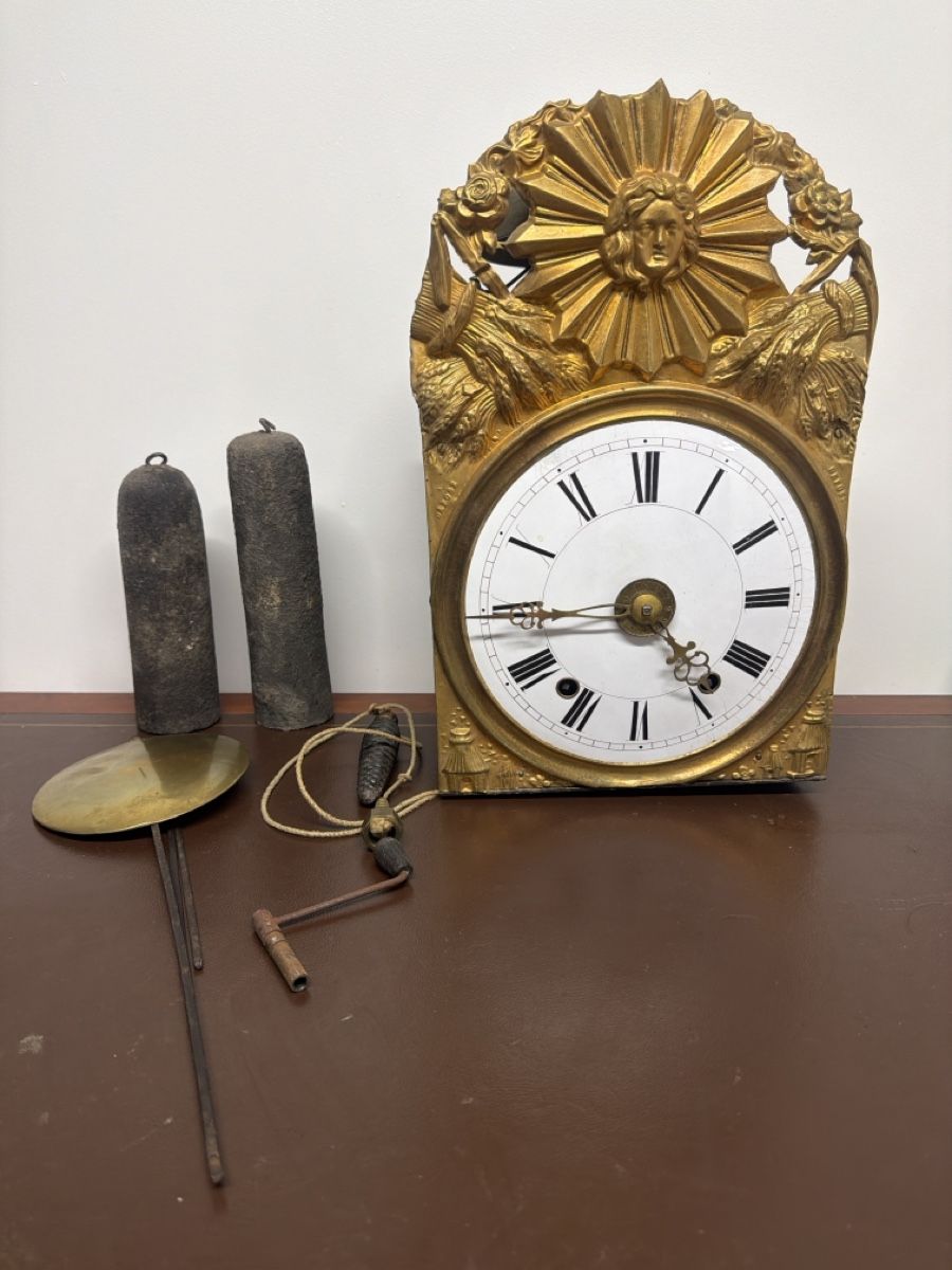 Orologi da terra & Orologi da parete: Ancienne horloge mécanisme à clef – Difettoso da Bôle venduto da K200C