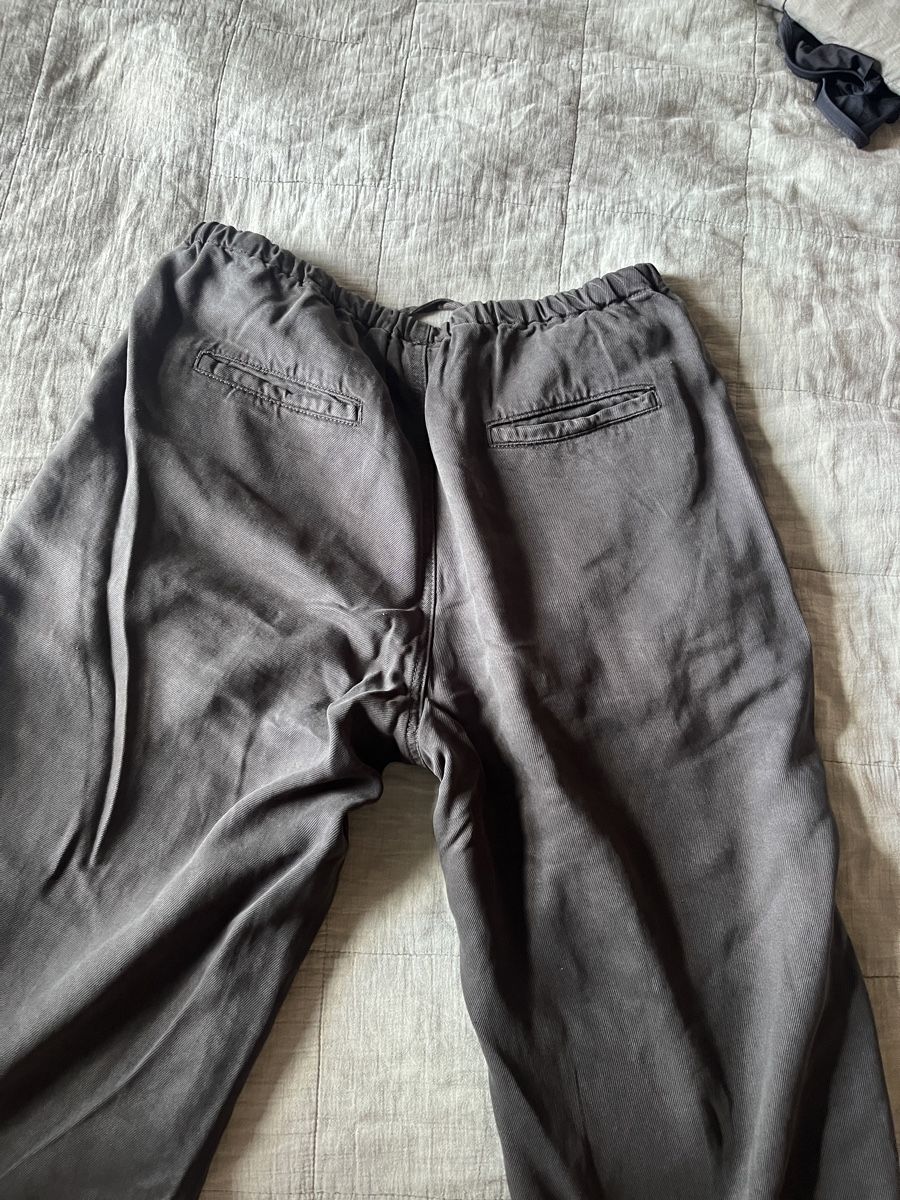 Desigual Pantaloni: Desigual Baggy Pants – Usato da Fribourg venduto da ncv_h2lr 2