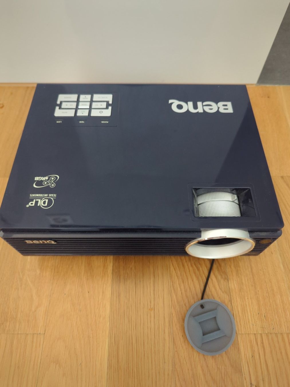 BenQ Proiettori: Benq digitaler Projektor MP620c – Usato da Zug venduto da sunshinestateofmind