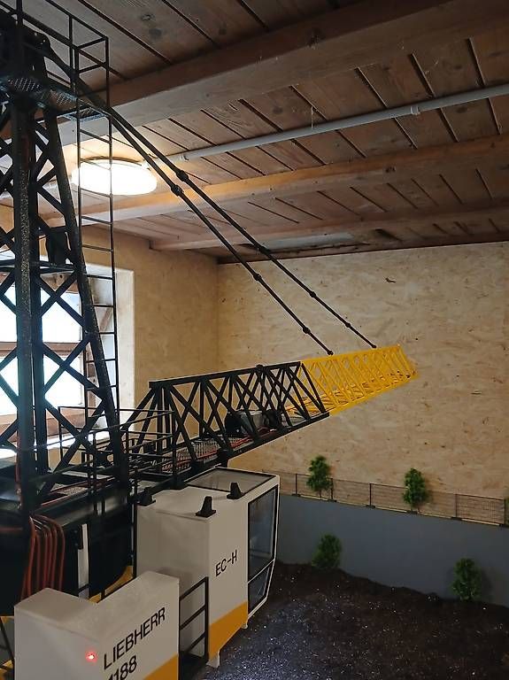 Liebherr Kräne: Turmdrehkran – Gebraucht aus Eichberg von luk_6sxq 3