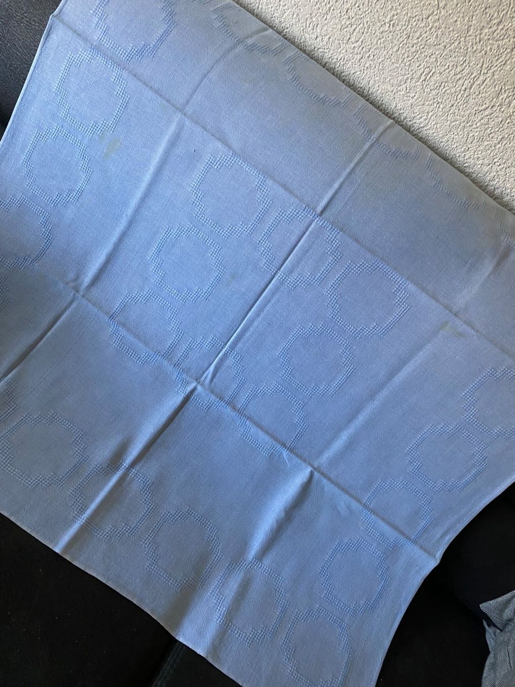Altra biancheria da tavola: Tischtuch blau 92x92cm – Usato da Allenwinden venduto da Obalu