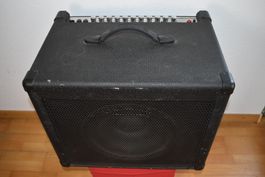 Kustom KBA 65 Bass-Combo – 65 Watt Verstärker