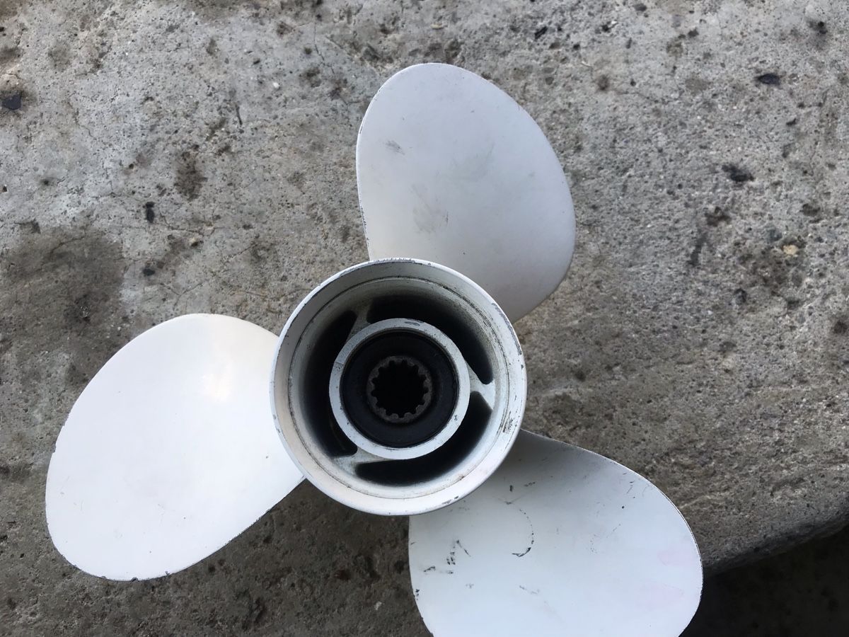 Barche: Propeller 11. 1/4x15-G – Usato da Hedingen venduto da Cit_y2jn 2
