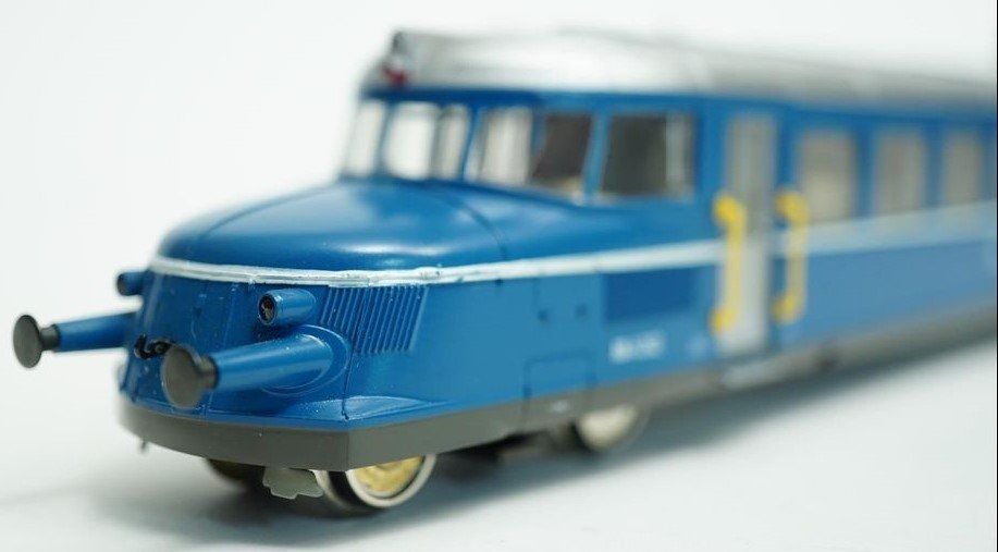 Märklin Modelleisenbahnen: Märklin HO-Wechselstrom Blauer Pfeil / Digital – Gebraucht aus Melchnau von Lhofer 1