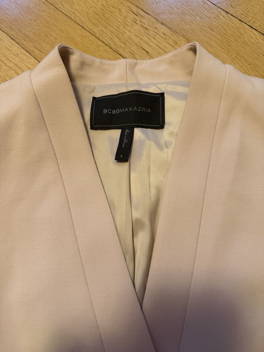 Vestiti: Robe BCBG Max Azria rose poudré nude - taille S – Usato da Lausanne venduto da Stephaniesdressing 4