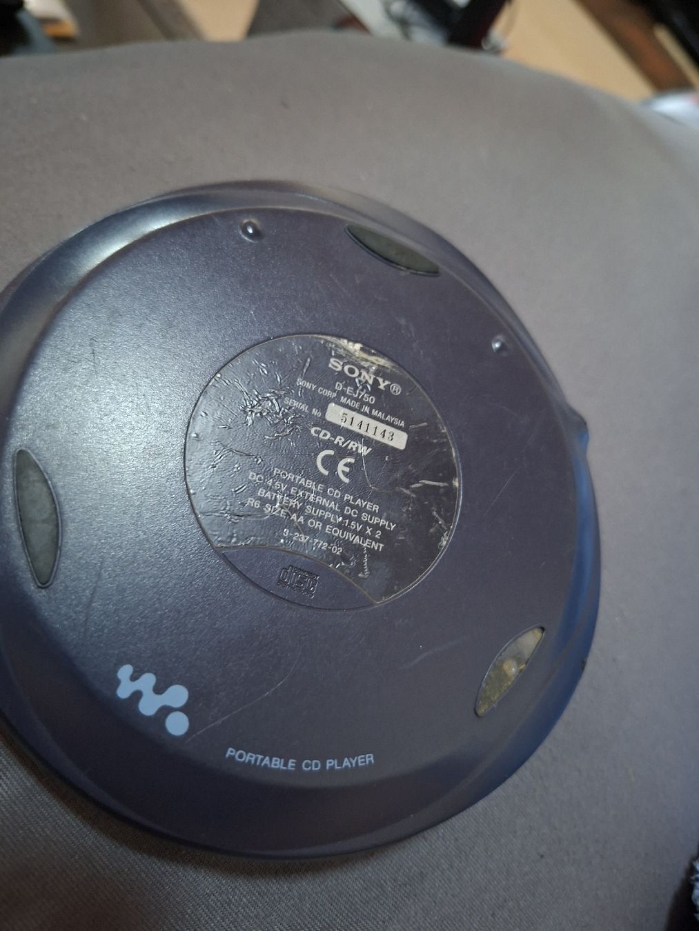 Sony Tragbarer Mediaplayer: Lecteur CD portable Sony Walkman D-EJ750  – Gebraucht aus Tannay von v1n1p00h 1