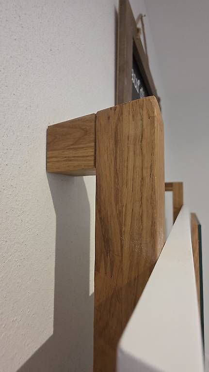 Guardaroba: Garderobe mit Spiegel & Haken - oder als Dekowand im Laden – Usato da Niederweningen venduto da sunny_luna056 3