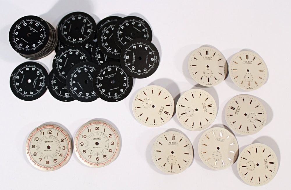 Patchworkstoff (€20/m²) 0,3 M Uhren Zifferblätter Bordüre Texte 1,1m