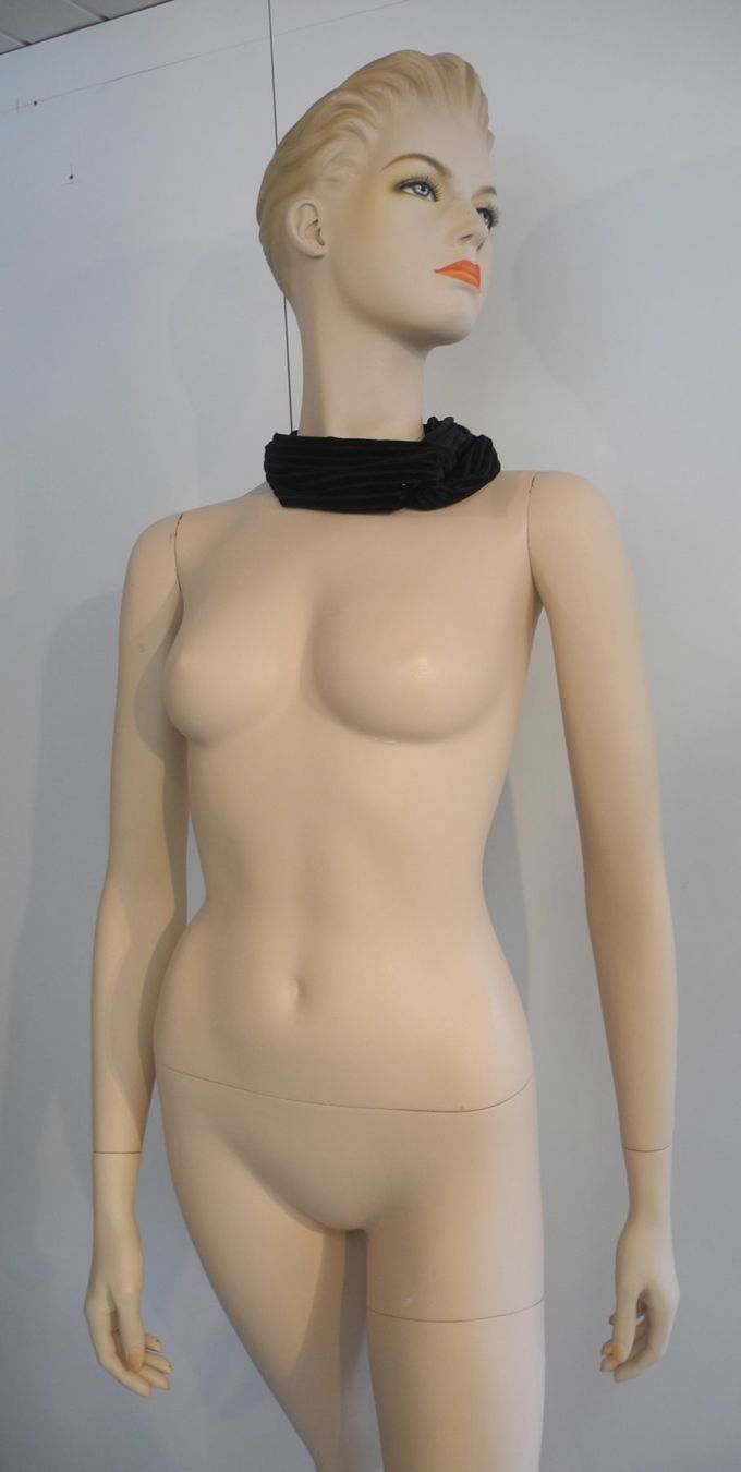 Altro in Decorazioni & Accessori: Schaufensterpuppe / Mannequin antik "Nora" – Usato da Kottwil venduto da Crazyrolf 2