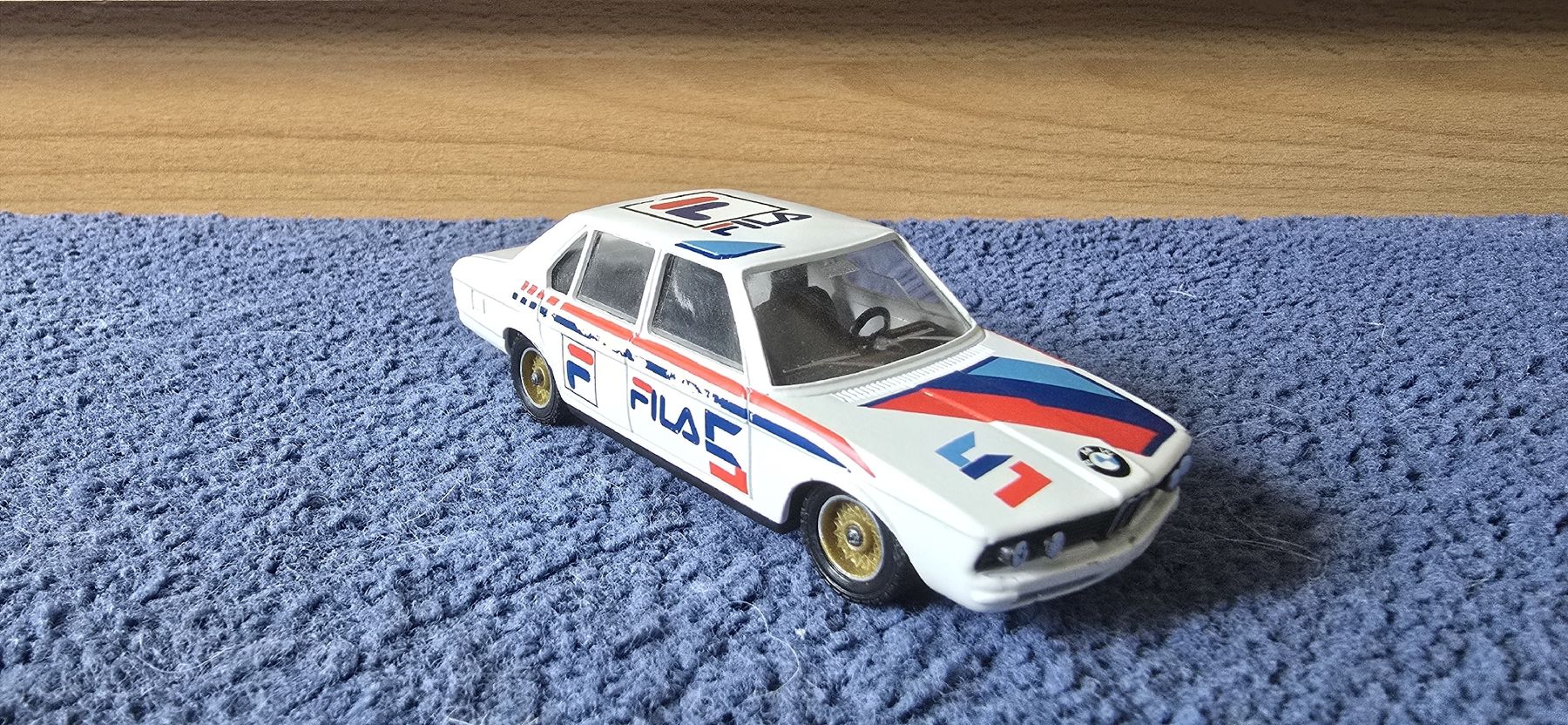 BMW Modellini d'auto: BMW 530 – Nuovo (secondo la descrizione) da Merligen venduto da SwissMini27 3