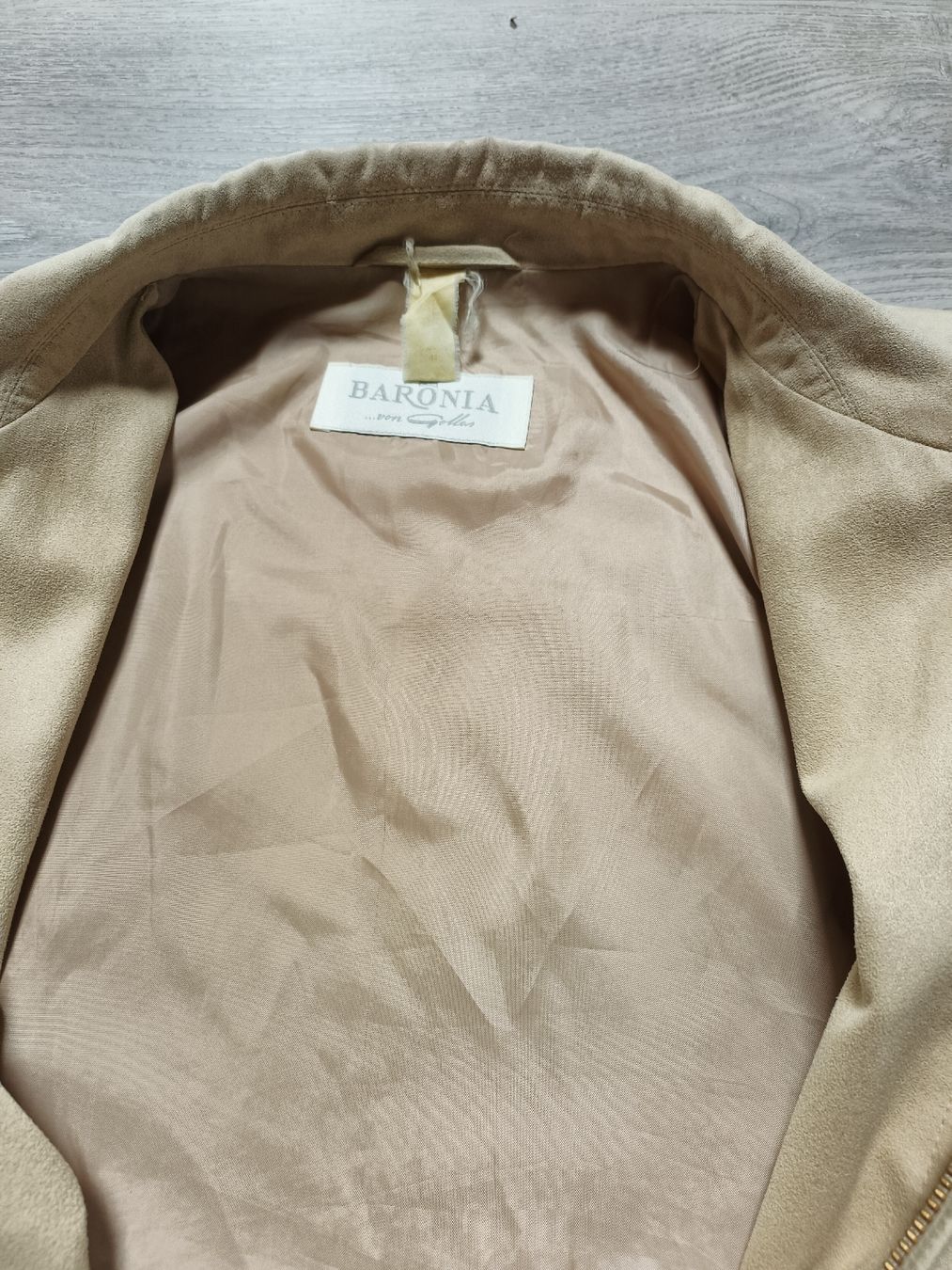 Jacken: Baronia Jacke L/XL – Gebraucht aus Bätterkinden von Elefantenzoo 2