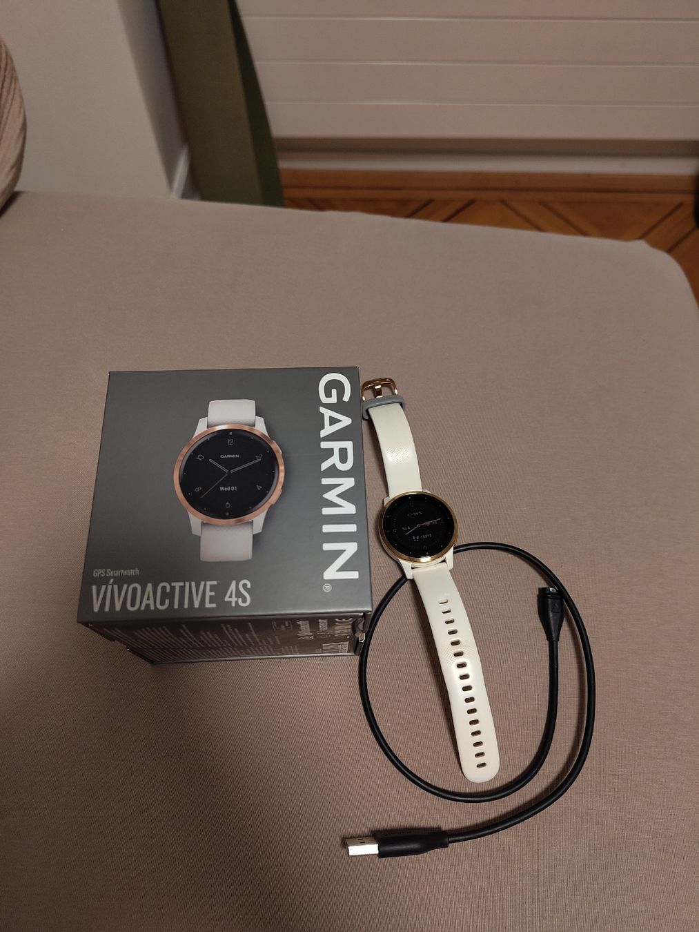 Garmin Smartwatch: Garmin Vivoactive 4s – Gebraucht aus Zürich von mar_n989