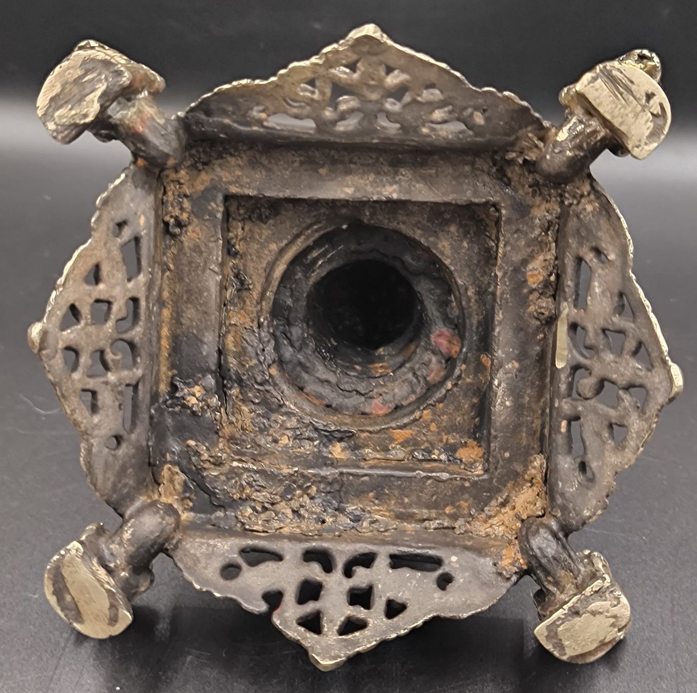 Skulpturen & Statuen: Buddhistische Stupa, Material Messing? – Gebraucht aus Rorschacherberg von snOOpydOg11 6