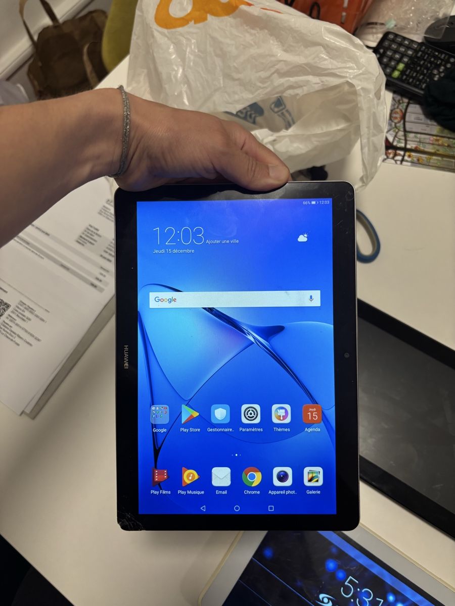Tablet PC: Lot de tablettes, les 3 sont débloqués, aucun code nécessair – Usato da La Chaux-de-Fonds venduto da DANIELA19961996 2