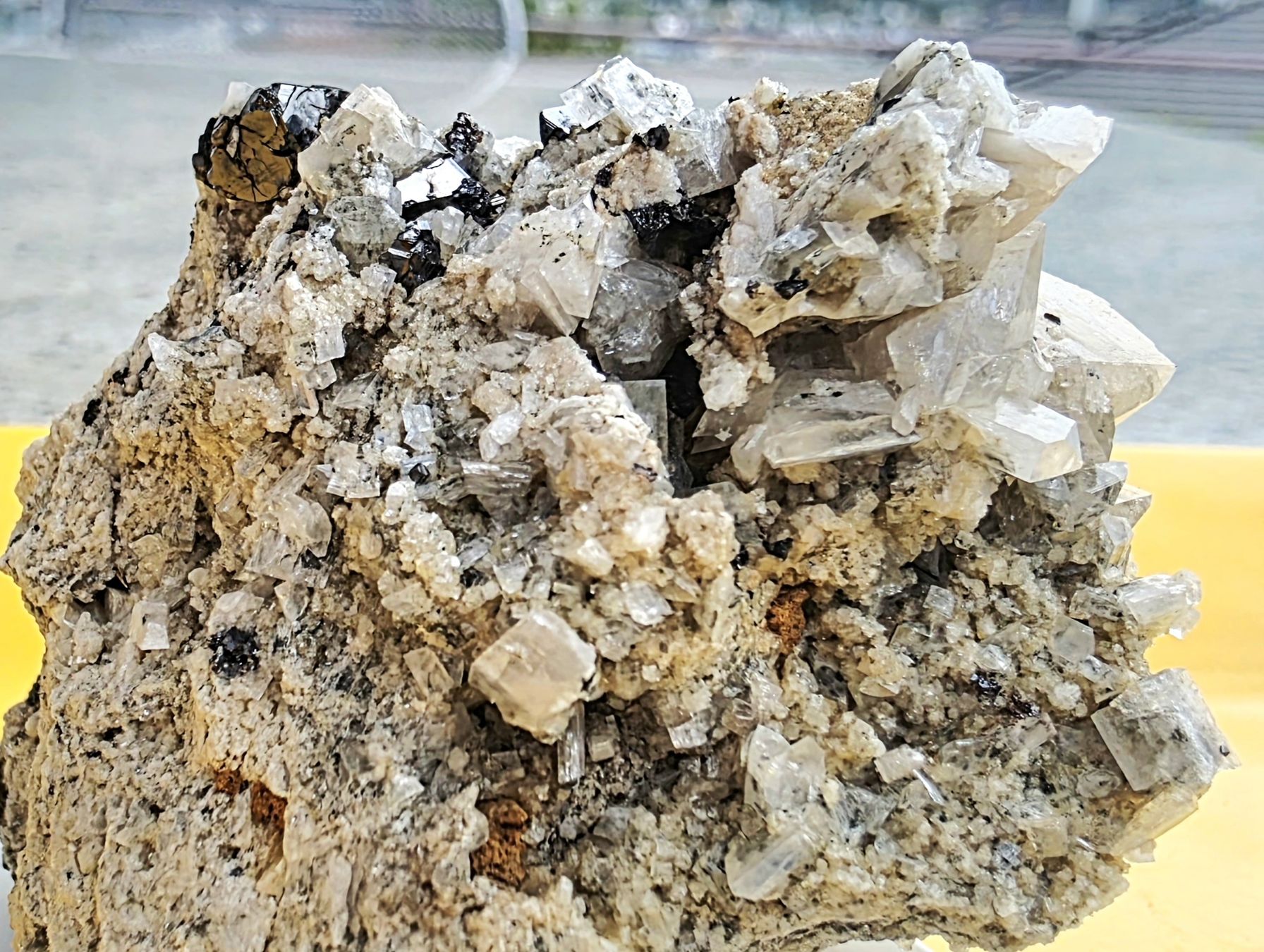Minerali & Pietre curative: Mineralien Mix Ilmenit, Magnetit, Rutil, Binntal Lärcheltini – Usato da Glis venduto da nbu_65ys 2