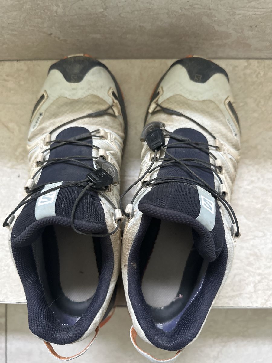 Damenschuhe: Salmon Trekkingschuhe – Gebraucht aus Bad Ragaz von anastasio98