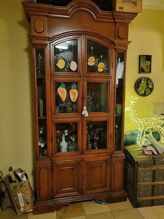 Armadi: Eleganter Schrank, Vintage – Usato da Rombach venduto da MonaLisaNZ 1