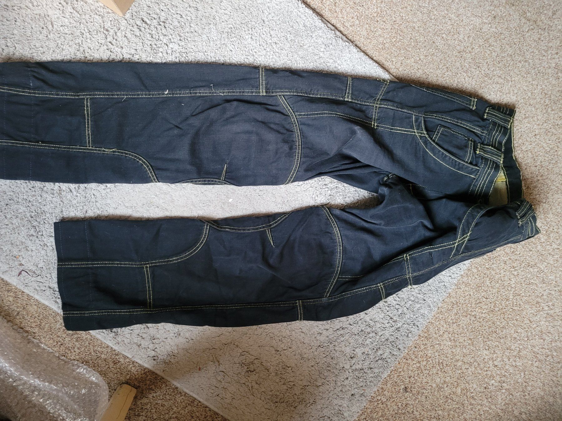 Jeans: Motorrad Jeans – Usato da GLARUS venduto da Glarus4 2