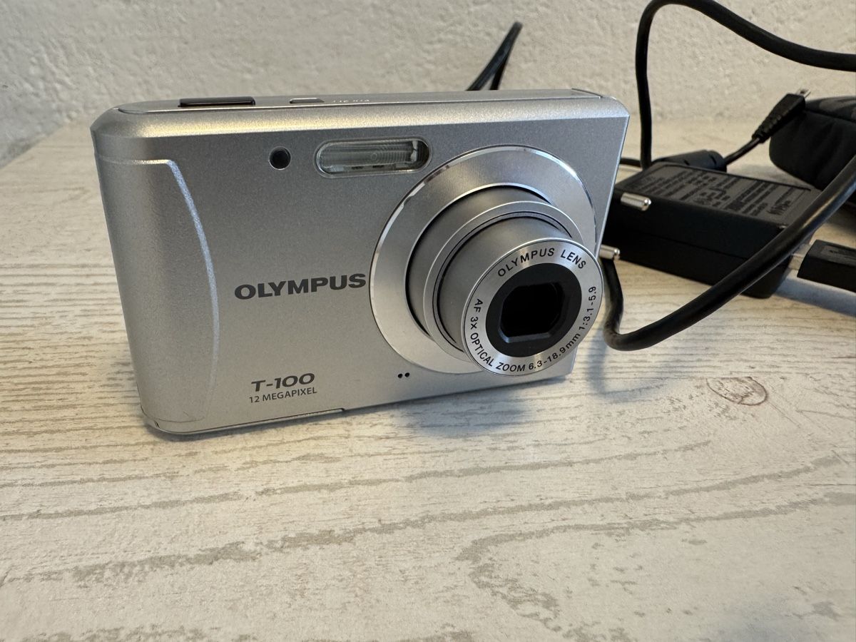 Olympus Kamera: Olympus t100 Digitalkamera – Gebraucht aus Zunzgen von milesdavis76 3